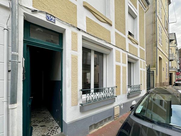 Immeuble à vendre    5 pièces • 76,21 m2 Trouville-sur-Mer