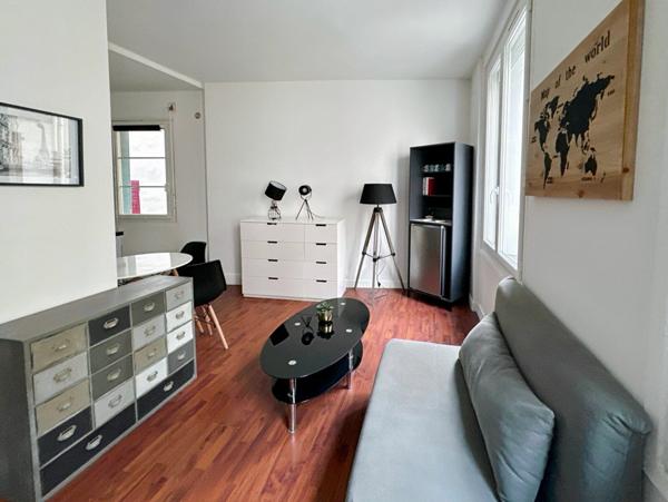 Immeuble à vendre    5 pièces • 76,21 m2 Trouville-sur-Mer