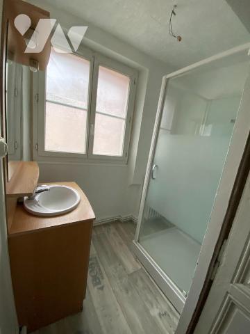 L'AIGLE centre ville - IMMEUBLE LOCATIF - 4 appartements