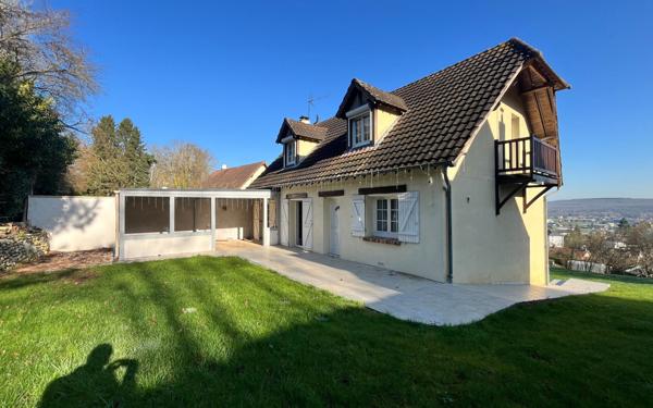 Maison à vendre    6 pièces •  Saint-Marcel