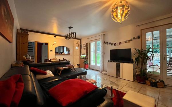 Maison à vendre    6 pièces •  Saint-Marcel