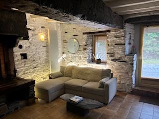 Charmante maison en pierre proche des commodités  Cournon (56200)