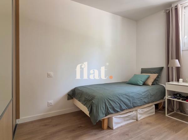 Maison
                                                                                                                                                                                                                                                                                                                        4 pièce(s)                                                                                                                                                                                                          3 chambre(s)                                                                                                                                                                                                          100  m²