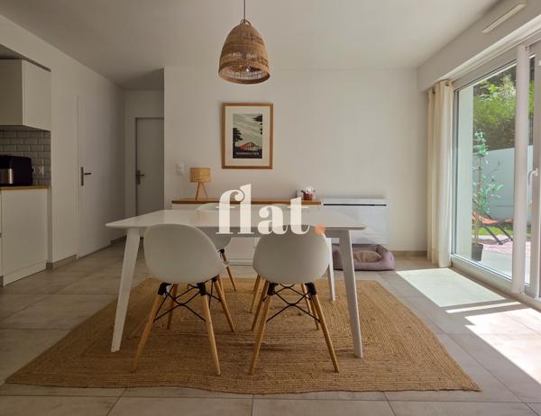 Maison
                                                                                                                                                                                                                                                                                                                        4 pièce(s)                                                                                                                                                                                                          3 chambre(s)                                                                                                                                                                                                          100  m²