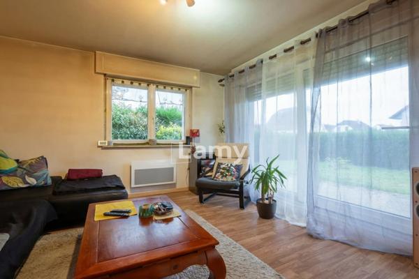 Appartement 2 pièces en rdj avec garage