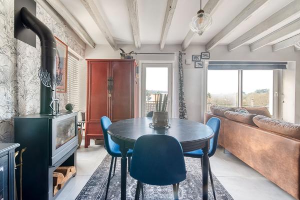 Maison atypique au coeur du village de Chaudefonds-sur-Layon !