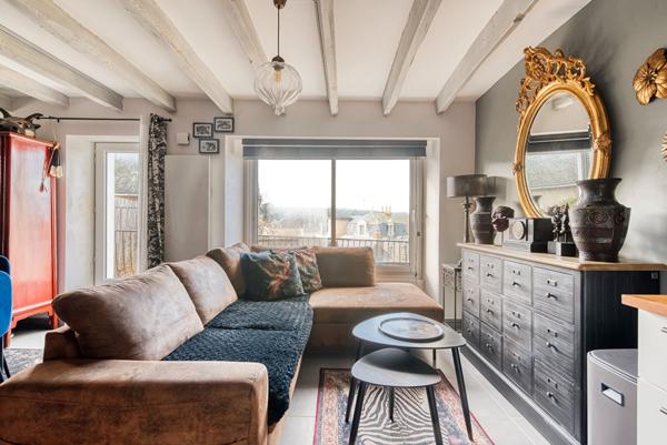 Maison atypique au coeur du village de Chaudefonds-sur-Layon !