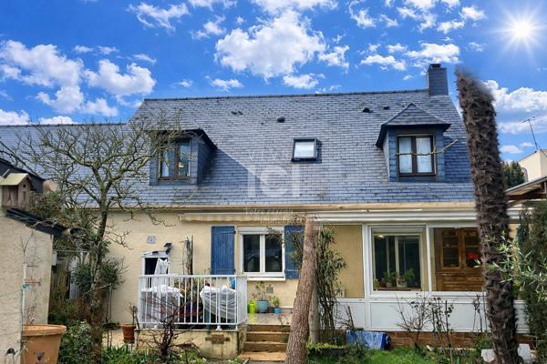 MAISON FAMILIALE - 6 CHAMBRES - PISCINE - 2000M² - CALME - TREILLIERES