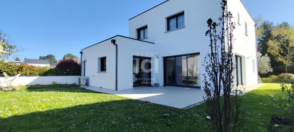 MAISON FAMILIALE - 6 CHAMBRES - PISCINE - 2000M² - CALME - TREILLIERES