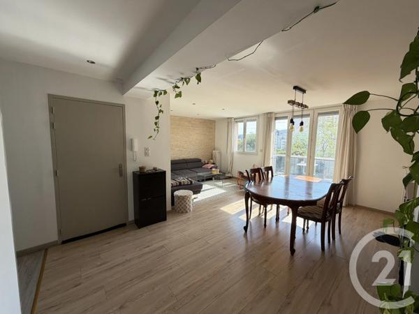Appartement F3 à vendre  4 pièces - 66,30 m 2   BESANCON  - 25
