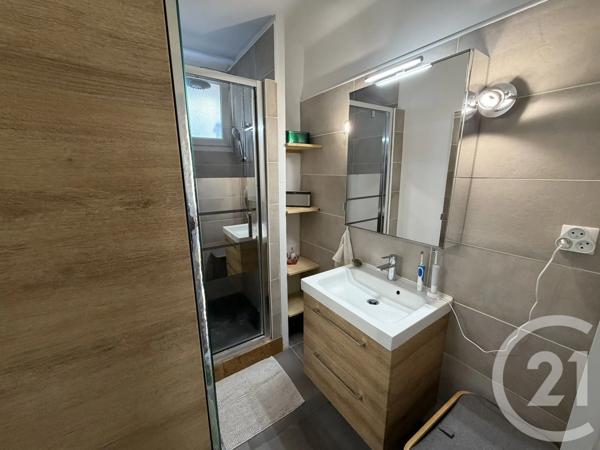 Appartement F3 à vendre  4 pièces - 66,30 m 2   BESANCON  - 25
