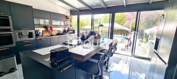 Maison 6 pièces - 4 chambres - 130 m²