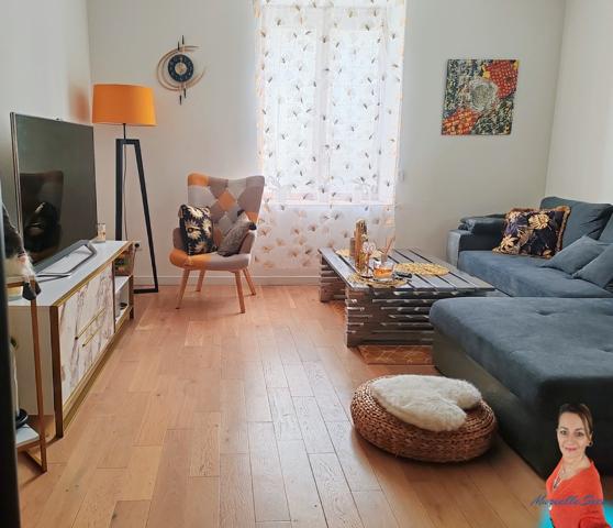 Maison 9 pièces - 248 m²