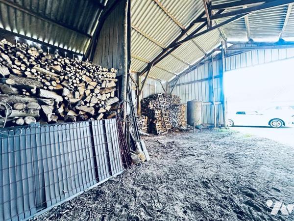 Longère avec hangar et terre agricole 1 hectare