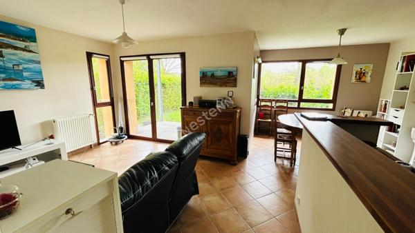 Appartement Mordelles 3 pièces / Jardin / Garage / Centre ville