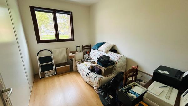 Appartement Mordelles 3 pièces / Jardin / Garage / Centre ville