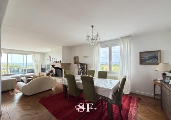 Maison 5 pièce(s) 4 chambre(s) 230 m²