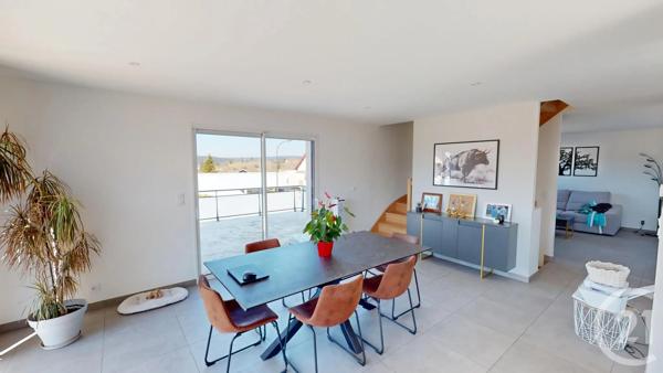 Maison à vendre  6 pièces - 125 m 2   LABERGEMENT STE MARIE  - 25
