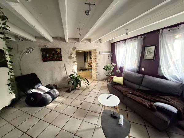 Maison à vendre à Sauxillanges dans le Puy-de-Dôme (63490), ref : 2024-21-2024190