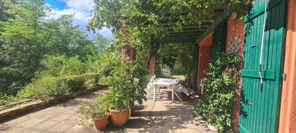 Très beau mas catalan avec terrain et piscine
