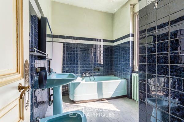 Maison familiale avec jardin et garage au pied du métro