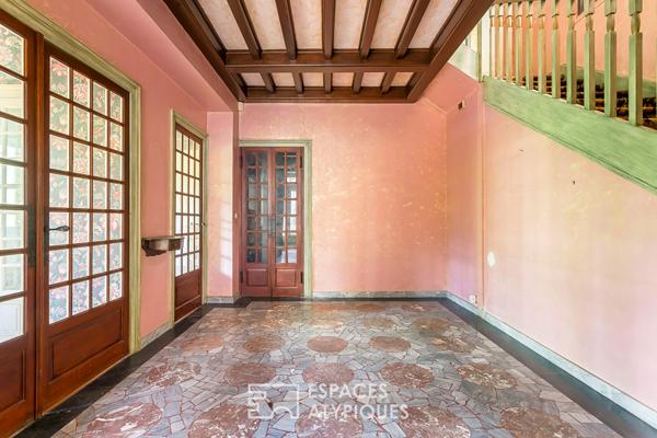 Maison familiale avec jardin et garage au pied du métro