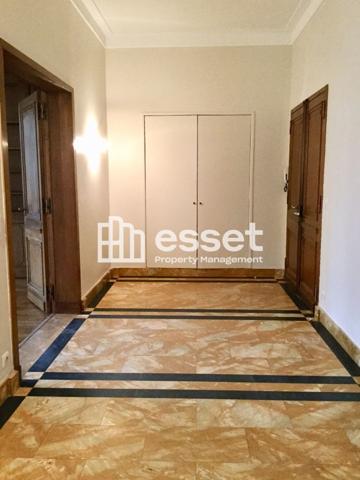 Location Appartement 7 pièces 226.13 m² - Neuilly Sur Seine 92200