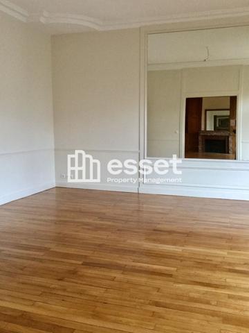 Location Appartement 7 pièces 226.13 m² - Neuilly Sur Seine 92200