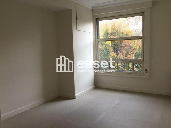 Location Appartement 7 pièces 226.13 m² - Neuilly Sur Seine 92200