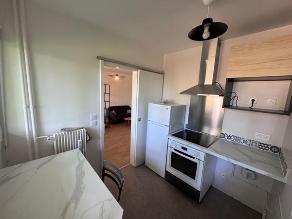 PALAISEAU STUDIO MEUBLÉ À LOUER