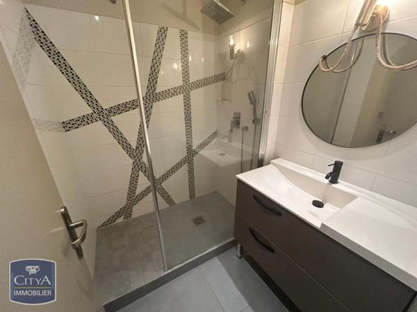 Appartement à louer 3 pièces 55.69m²