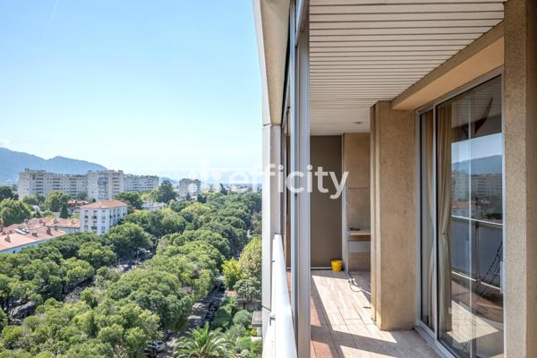 Appartement 3 pièces - 114 m²