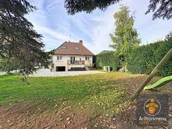 Vente                                                      Maison
                        
                     6 pièces                      122 m2                     à Yerres