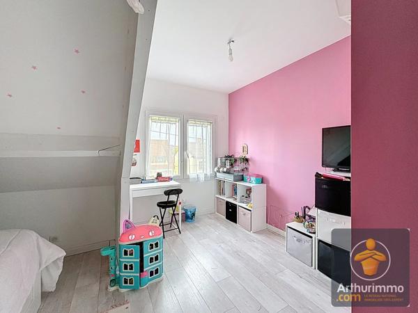 Vente                                                      Maison
                        
                     6 pièces                      122 m2                     à Yerres