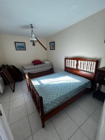 Ensemble de 2 maisons.