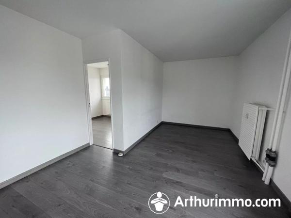 Location Appartement 2 pièces 40 m2 à Montbéliard