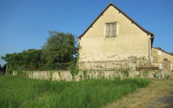 Maison à vendre    1 pièce • 331 m2 Bussière-Galant