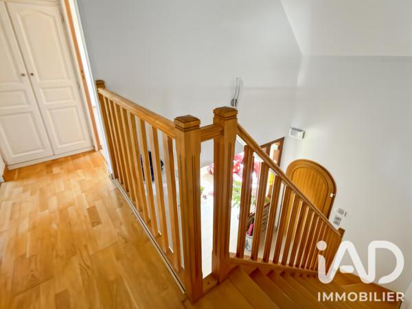 Maison à vendre 6 pièces 145 m² Émerainville