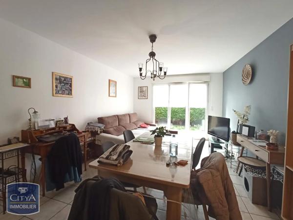 Appartement à louer 2 pièces 55m²