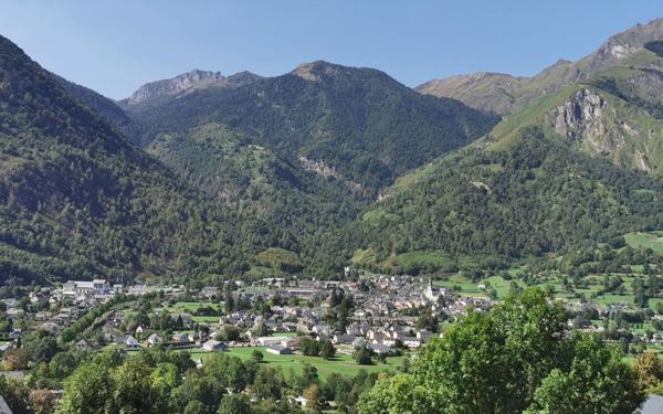 Terrain à vendre    Eaux-Bonnes