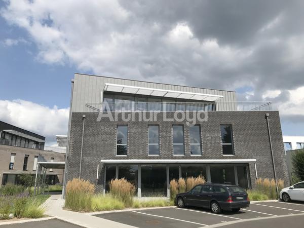 Bureaux à louer à Villeneuve-d'Ascq avec terrasses privatives et certification BREEAM