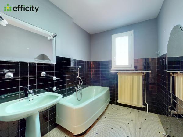 Maison 4 pièces - 125 m² Exclusivité efficity