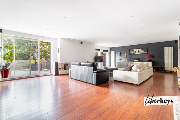 Appartement 165m² - 3 chambres - 1 parking - 1 grande terrasse