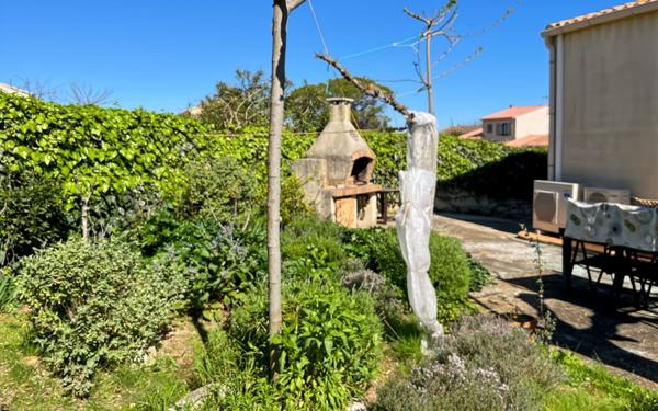 Maison à vendre    4 pièces •  Marseillan