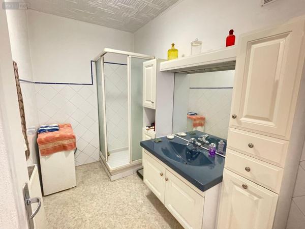 Appartement à vendre à Manosque dans les Alpes-de-Haute-Provence (04100), ref : 025/1853   
Centre ville