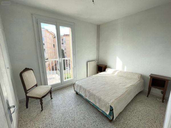 Appartement à vendre à Manosque dans les Alpes-de-Haute-Provence (04100), ref : 025/1853   
Centre ville