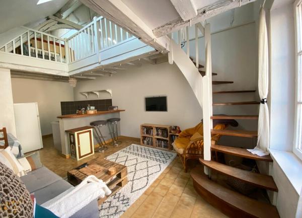 Appartement à louer    3 pièces • 50 m2 Bléré