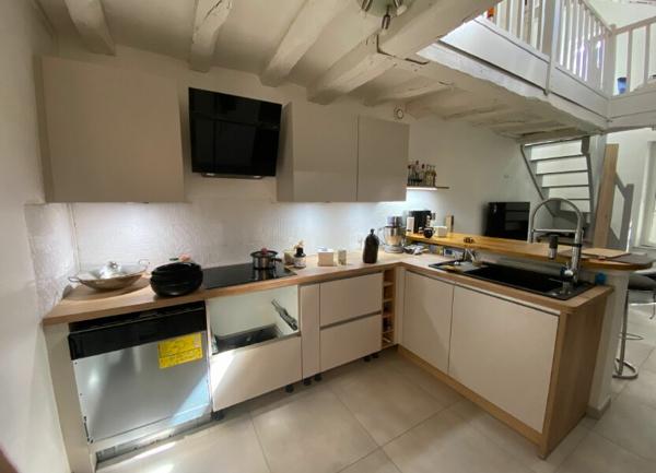 Appartement à louer    3 pièces • 50 m2 Bléré