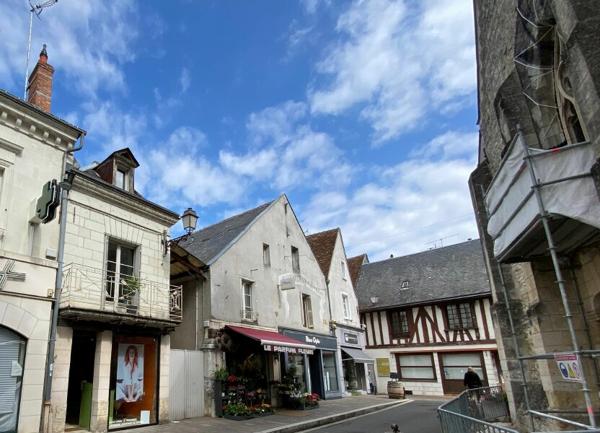 Appartement à louer    3 pièces • 50 m2 Bléré
