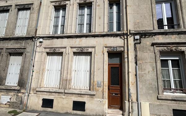 Maison à vendre    5 pièces • 205 m2 Reims